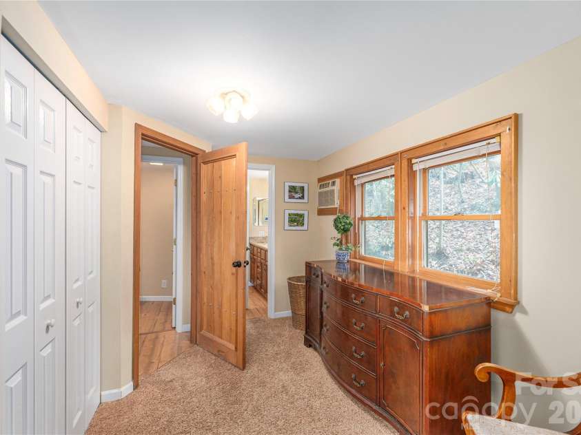 236 Dove Drive, Maggie Valley, NC 28751.  MLS# CAR4343977, YatesRealty ID 10896. 