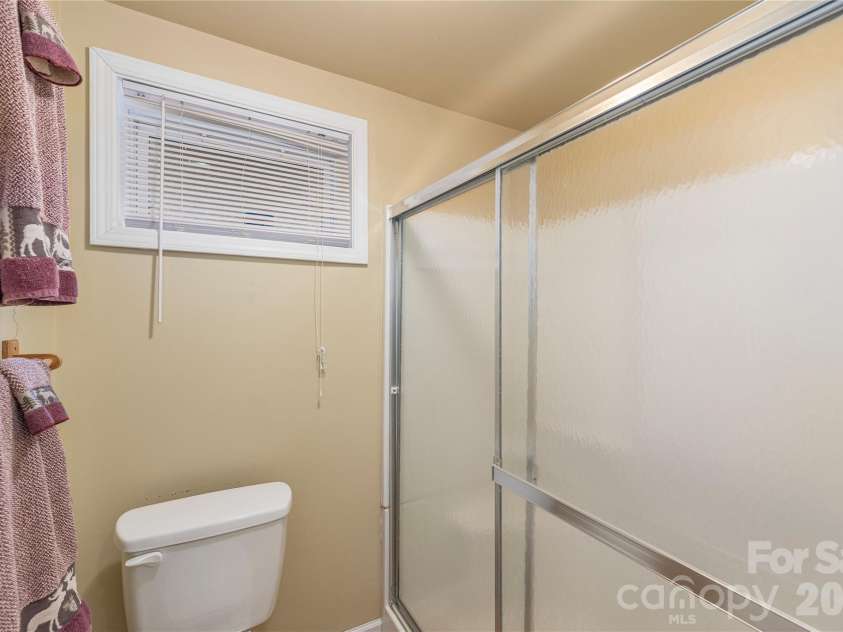 236 Dove Drive, Maggie Valley, NC 28751.  MLS# CAR4343977, YatesRealty ID 10896. 