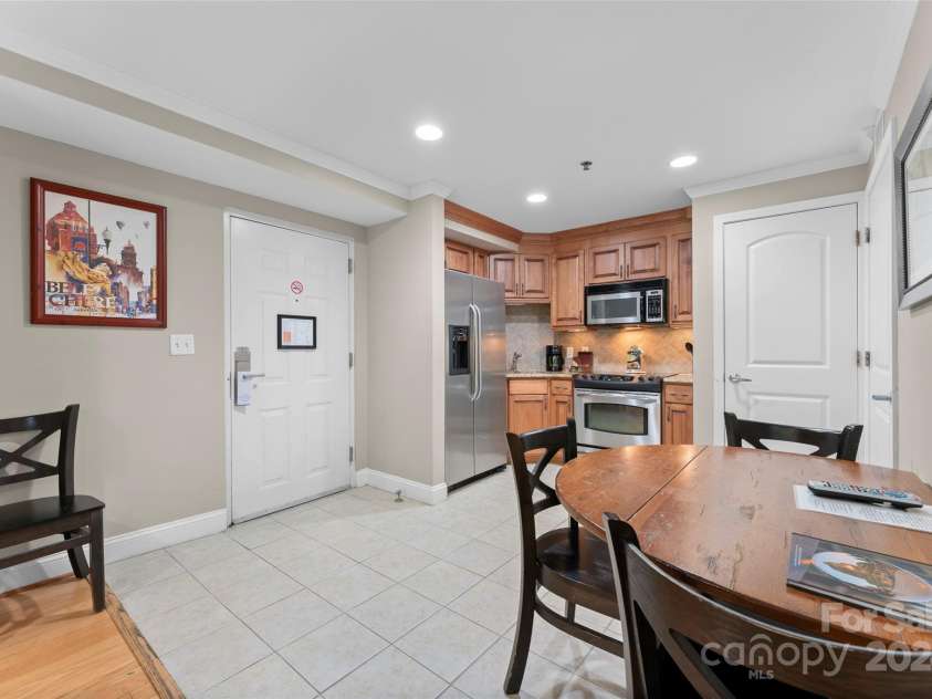 119 Bowling Park Road, Asheville, NC 28803.  MLS# CAR4144984, YatesRealty ID 109. 