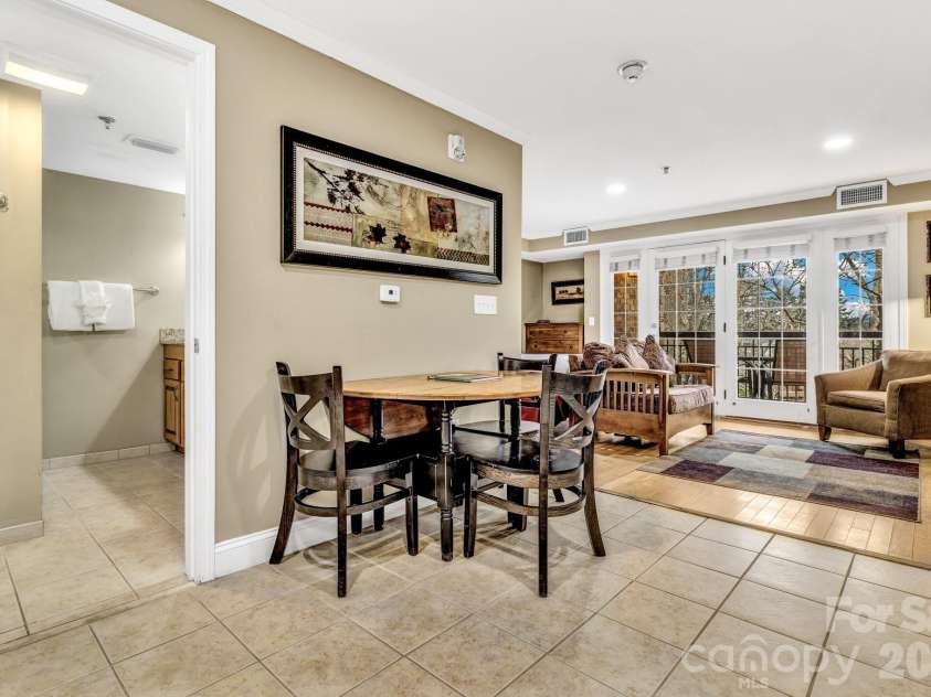 119 Bowling Park Road, Asheville, NC 28803.  MLS# CAR4336205, YatesRealty ID 109. 