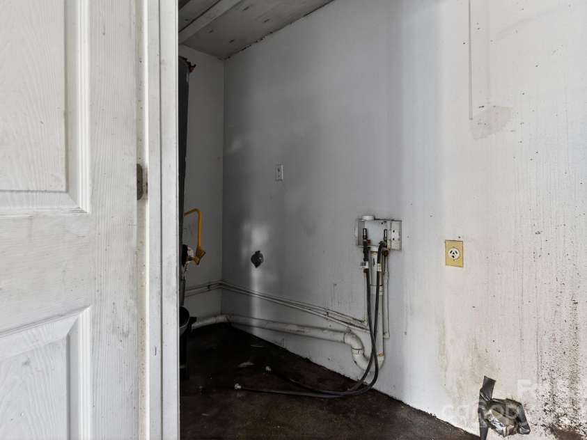 3116 Truman Street, Columbia, SC 29204.  MLS# CAR4320853, YatesRealty ID 1090. 