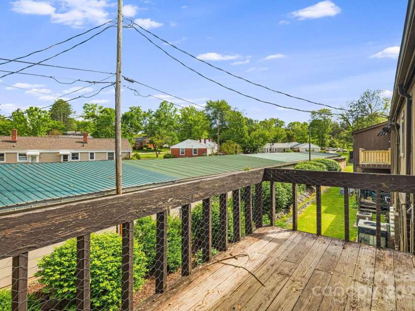 319 Greenville Highway, Brevard, NC 28712.  MLS# CAR4257823, YatesRealty ID 1090. 