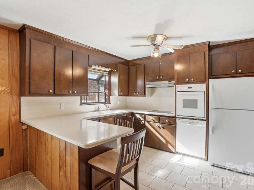 456 Debra Circle, Concord, NC 28025.  MLS# CAR4354481, YatesRealty ID 10900. 