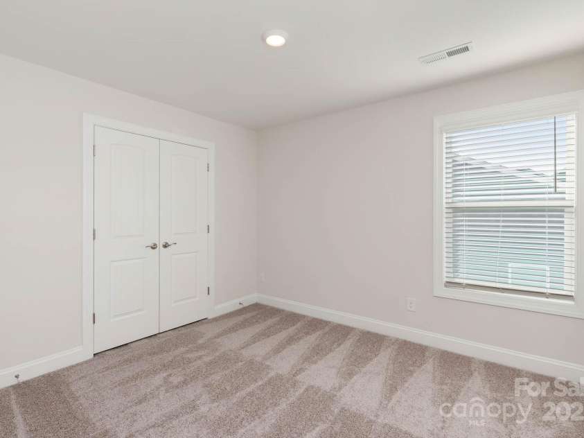 177 Wembury Lane, Troutman, NC 28166.  MLS# CAR4214627, YatesRealty ID 10901. 