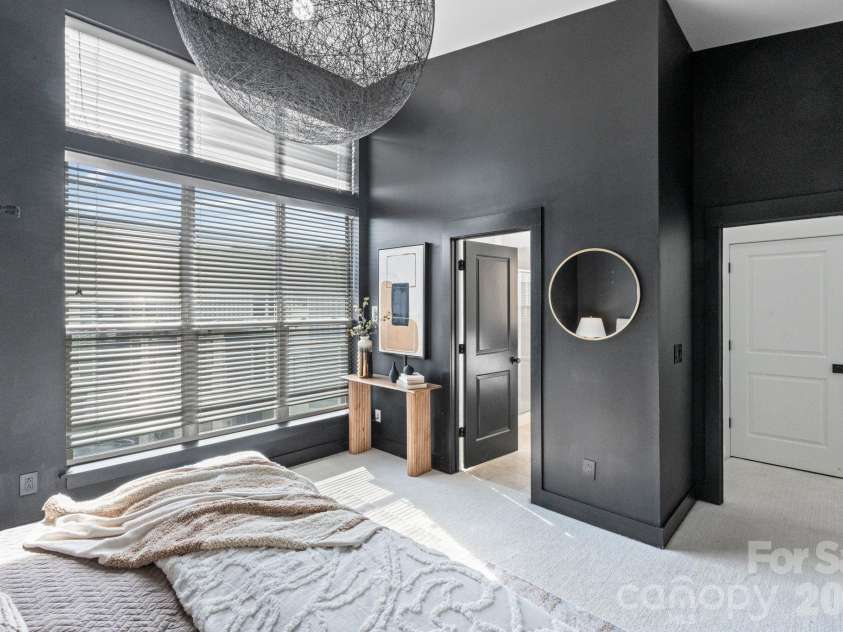 435 Steel Gardens Boulevard, Charlotte, NC 28205.  MLS# CAR4352693, YatesRealty ID 10901. 