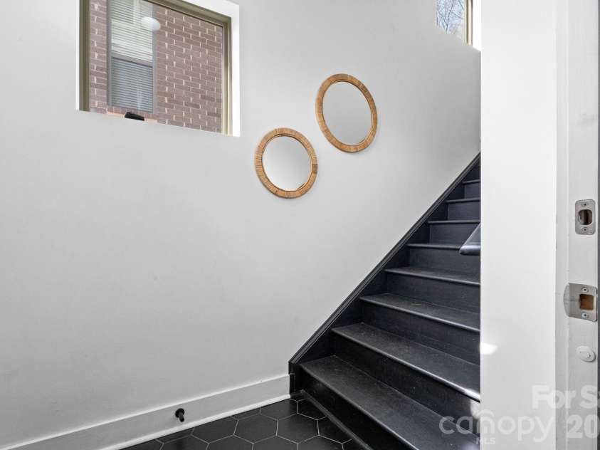 435 Steel Gardens Boulevard, Charlotte, NC 28205.  MLS# CAR4352693, YatesRealty ID 10901. 