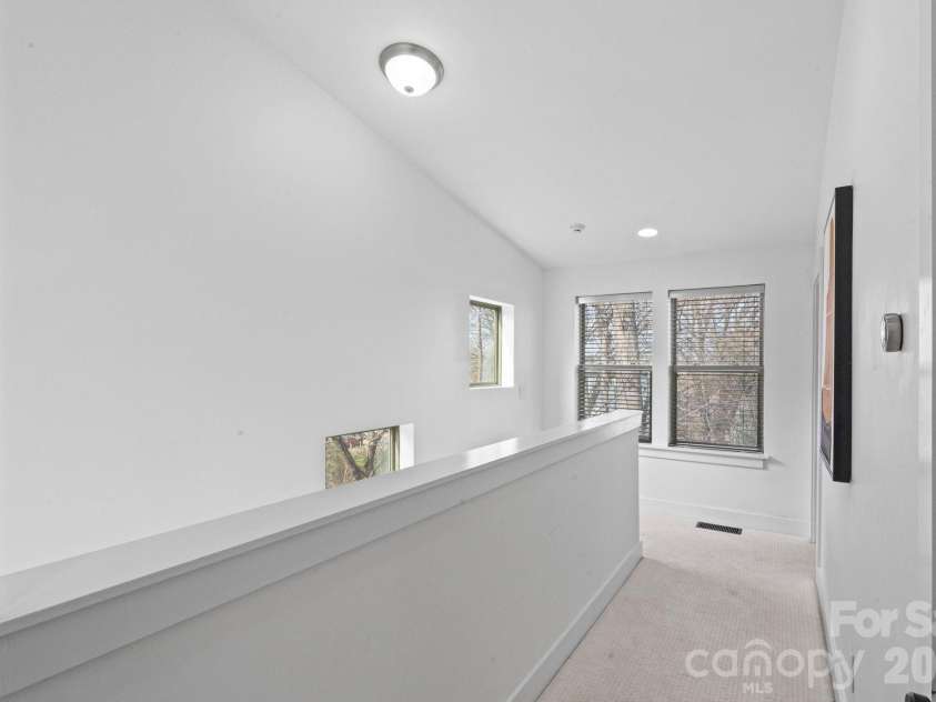 435 Steel Gardens Boulevard, Charlotte, NC 28205.  MLS# CAR4352693, YatesRealty ID 10901. Natural light for days