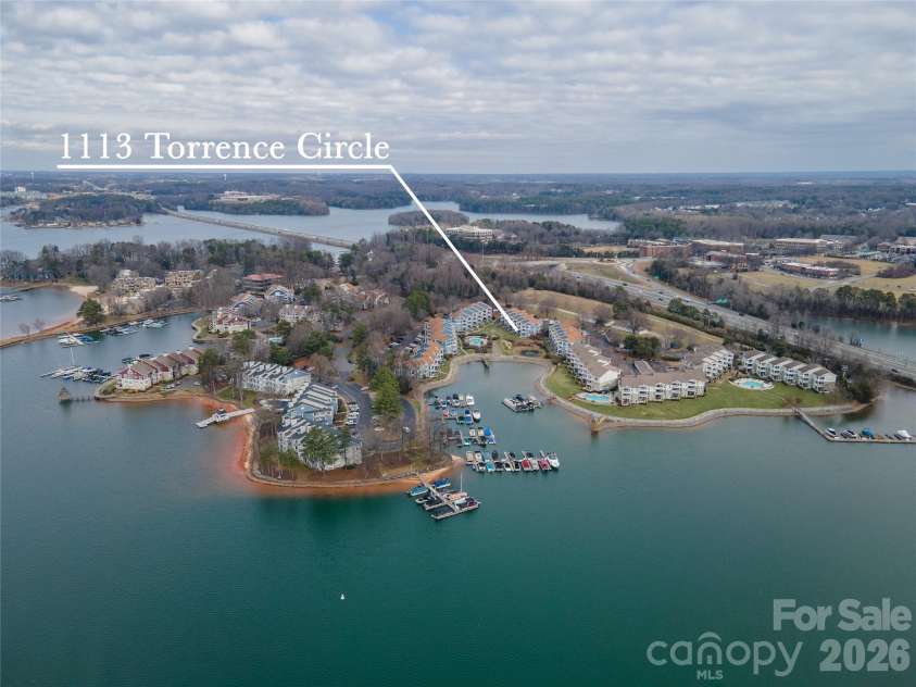 1113 Torrence Circle, Davidson, NC 28036.  MLS# CAR4337531, YatesRealty ID 10902. Convenient to walkable Davidson.