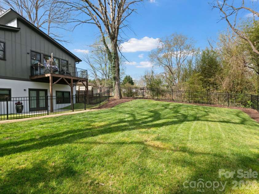 54 Howard Street, Asheville, NC 28806.  MLS# CAR4365542, YatesRealty ID 10903. Back yard