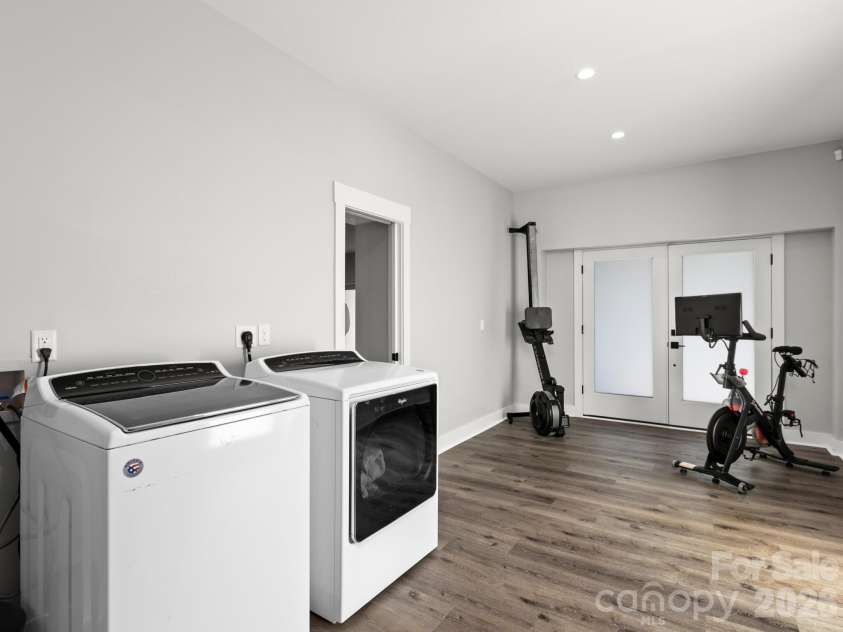 54 Howard Street, Asheville, NC 28806.  MLS# CAR4365542, YatesRealty ID 10903. Laundry Room