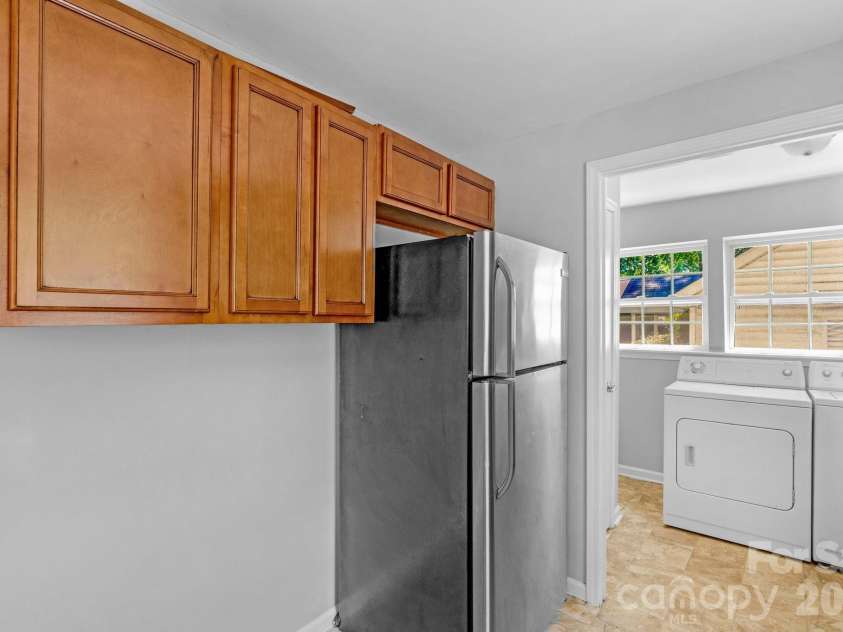 233 Proctor Street, Gastonia, NC 28052.  MLS# CAR4358565, YatesRealty ID 10906. 