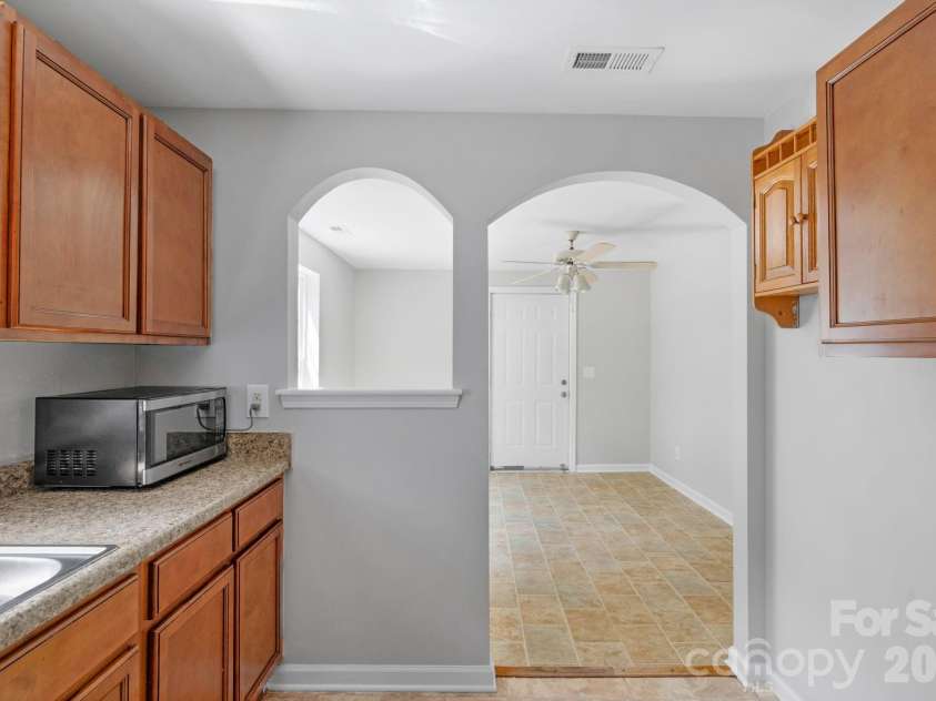233 Proctor Street, Gastonia, NC 28052.  MLS# CAR4358565, YatesRealty ID 10906. 