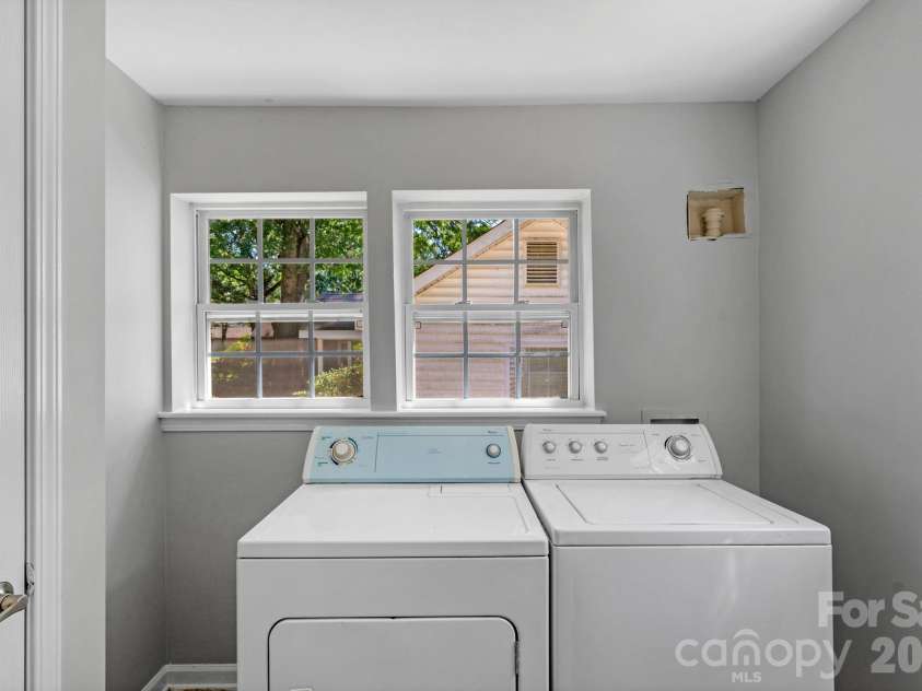 233 Proctor Street, Gastonia, NC 28052.  MLS# CAR4358565, YatesRealty ID 10906. 