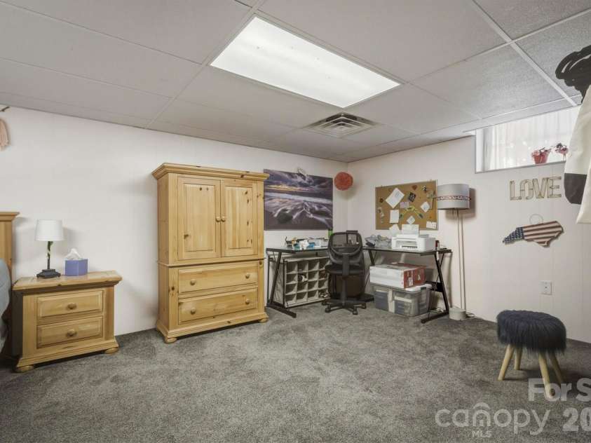 900 Magnolia Avenue, Valdese, NC 28690.  MLS# CAR4358109, YatesRealty ID 10907. 