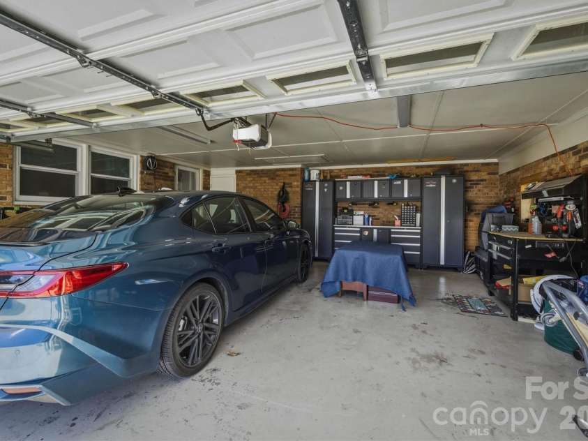 900 Magnolia Avenue, Valdese, NC 28690.  MLS# CAR4358109, YatesRealty ID 10907. 