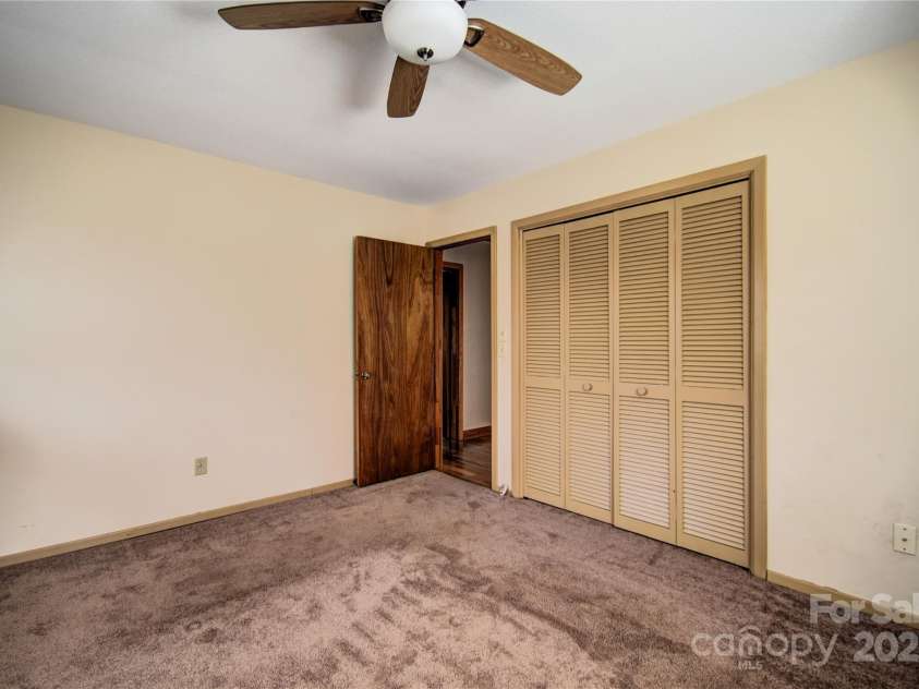 119 Pleasant Hill Circle, Waynesville, NC 28786.  MLS# CAR4325217, YatesRealty ID 1091. Bedroom 2- showing closet