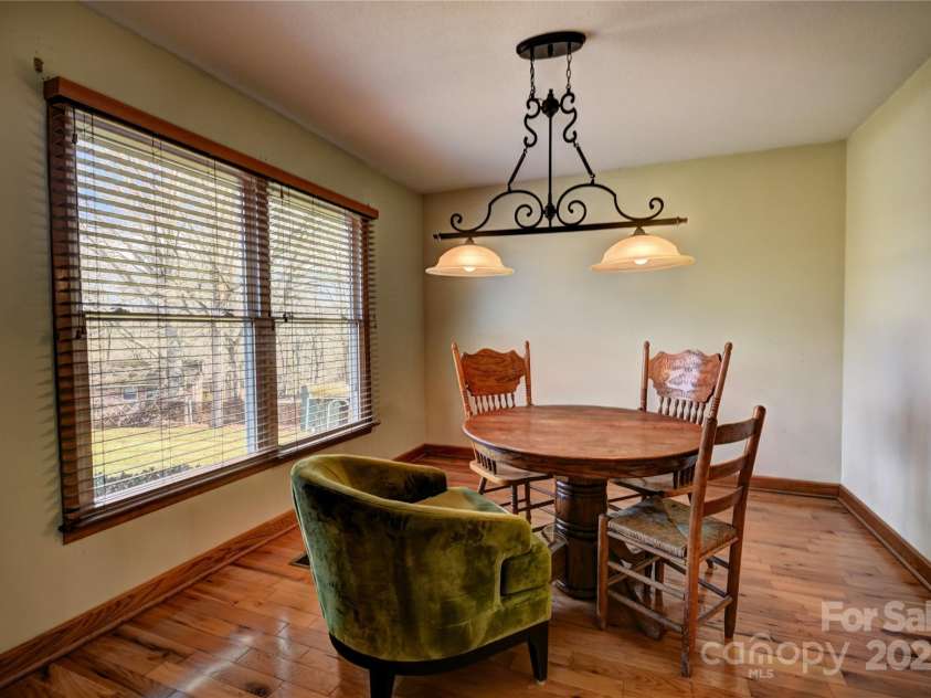 119 Pleasant Hill Circle, Waynesville, NC 28786.  MLS# CAR4325217, YatesRealty ID 1091. Dining Room situated between the living room and kitchen