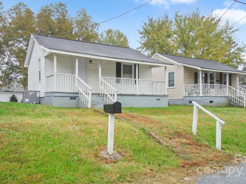 408 Washington Avenue, Bessemer City, NC 28016.  MLS# CAR4200782, YatesRealty ID 1091. 