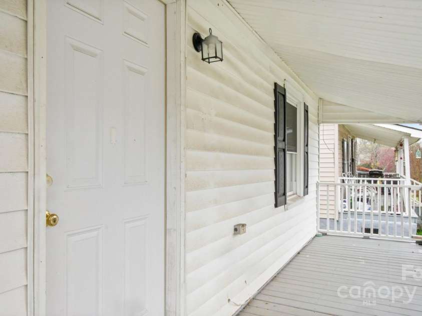408 Washington Avenue, Bessemer City, NC 28016.  MLS# CAR4200782, YatesRealty ID 1091. 