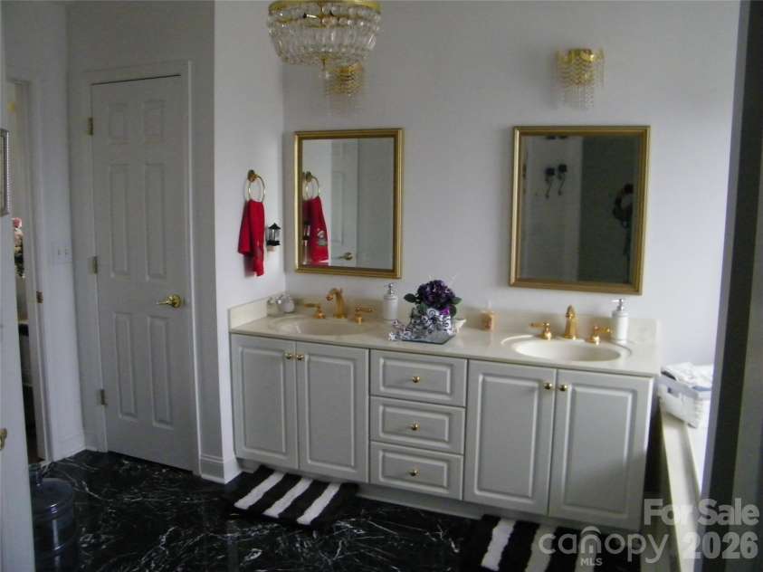 509 Main Street, Rockwell, NC 28138.  MLS# CAR4335018, YatesRealty ID 1091. 