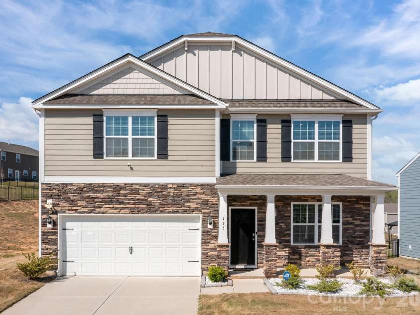 173 Hill Lane, Troutman, NC 28166.  MLS# CAR4363499, YatesRealty ID 10910. 