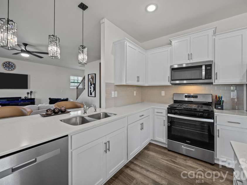 173 Hill Lane, Troutman, NC 28166.  MLS# CAR4363499, YatesRealty ID 10910. 