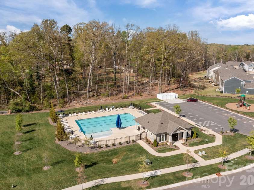 173 Hill Lane, Troutman, NC 28166.  MLS# CAR4363499, YatesRealty ID 10910. 