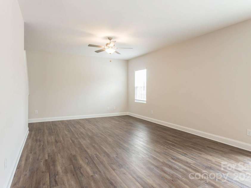 179 Wembury Lane, Troutman, NC 28166.  MLS# CAR4185424, YatesRealty ID 10910. 