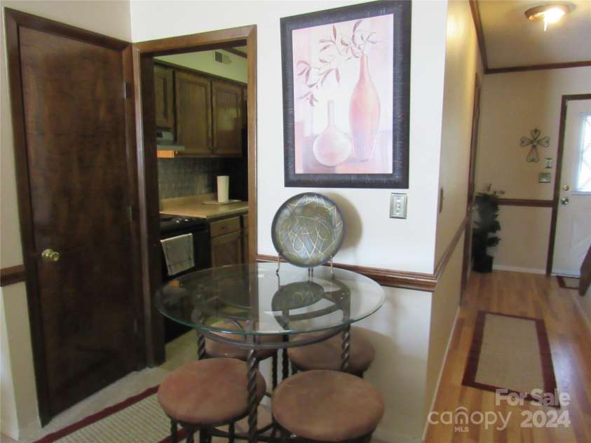 171 Fox Run Road, Forest City, NC 28043.  MLS# CAR4111565, YatesRealty ID 10911. 