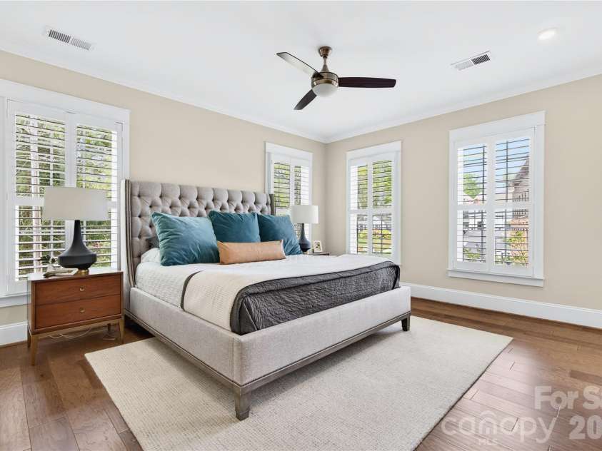 489 Main Street, Davidson, NC 28036.  MLS# CAR4366953, YatesRealty ID 10911. BR #2