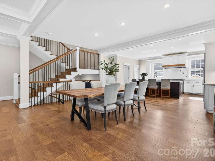 489 Main Street, Davidson, NC 28036.  MLS# CAR4366953, YatesRealty ID 10911. Spacious Dining Area And Handsome Flooring