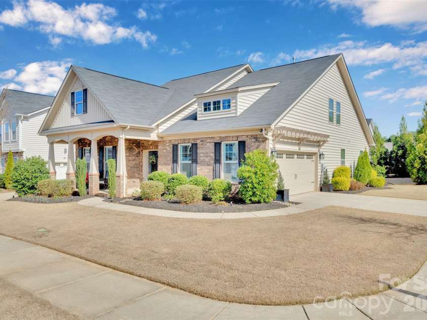 132 Pine Eagle Drive, Rock Hill, SC 29732.  MLS# CAR4356565, YatesRealty ID 10912. 