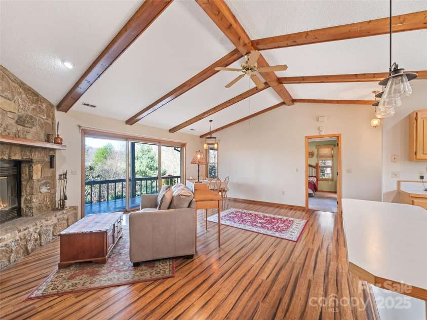 817 Ferguson Cove Loop, Clyde, NC 28721.  MLS# CAR4249203, YatesRealty ID 10912. 