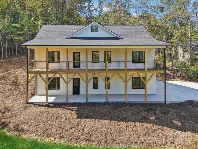 271 Greenstone Lane, Mills River, NC 28759.  MLS# CAR4312734, YatesRealty ID 10913. 