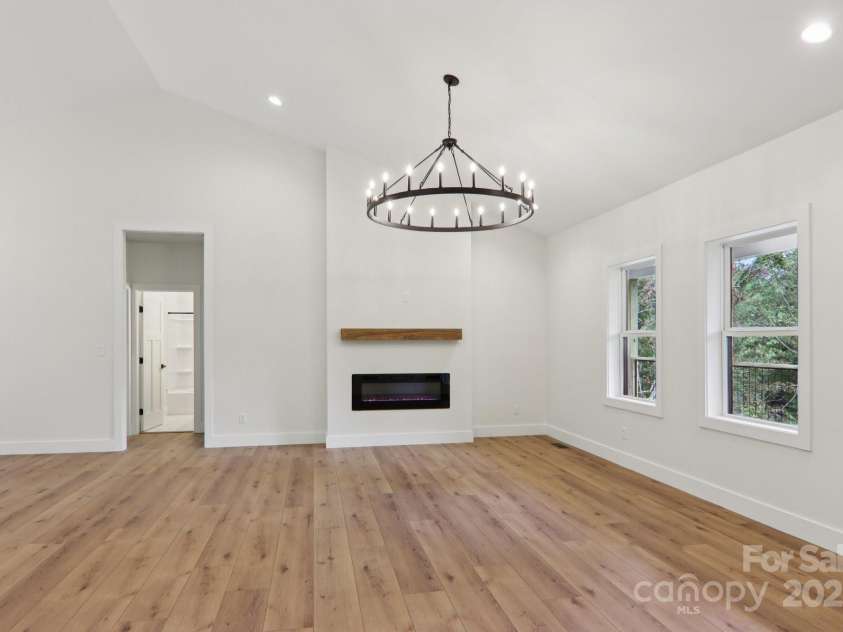 271 Greenstone Lane, Mills River, NC 28759.  MLS# CAR4312734, YatesRealty ID 10913. 
