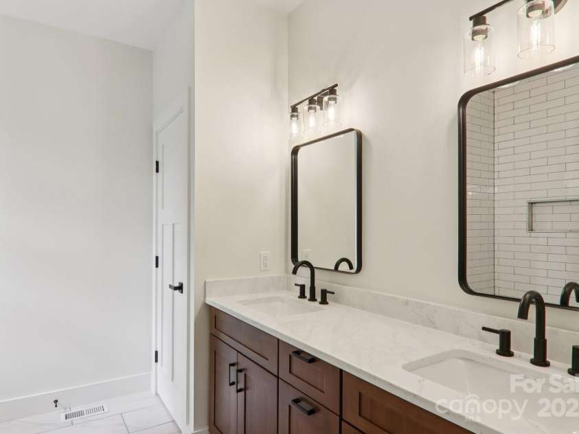 271 Greenstone Lane, Mills River, NC 28759.  MLS# CAR4312734, YatesRealty ID 10913. 