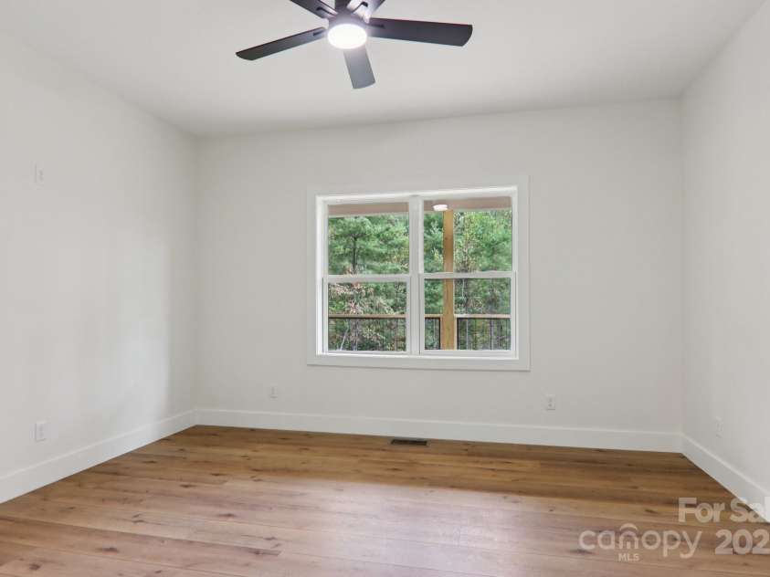 271 Greenstone Lane, Mills River, NC 28759.  MLS# CAR4312734, YatesRealty ID 10913. 