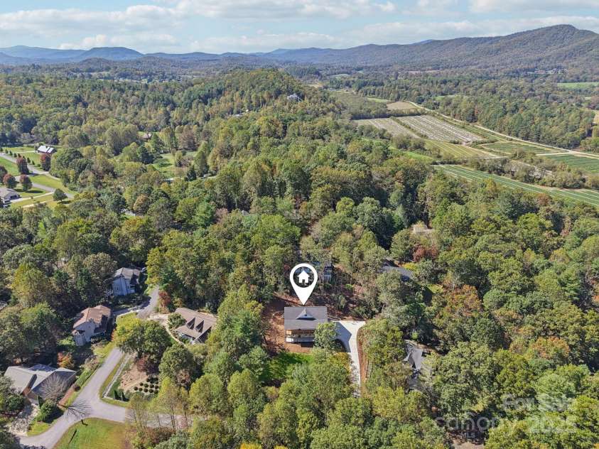 271 Greenstone Lane, Mills River, NC 28759.  MLS# CAR4312734, YatesRealty ID 10913. 
