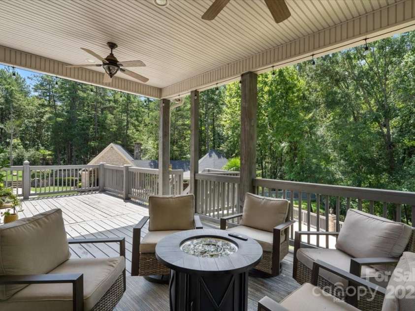 8516 Mcilwaine Road, Huntersville, NC 28078.  MLS# CAR4164588, YatesRealty ID 10913. 