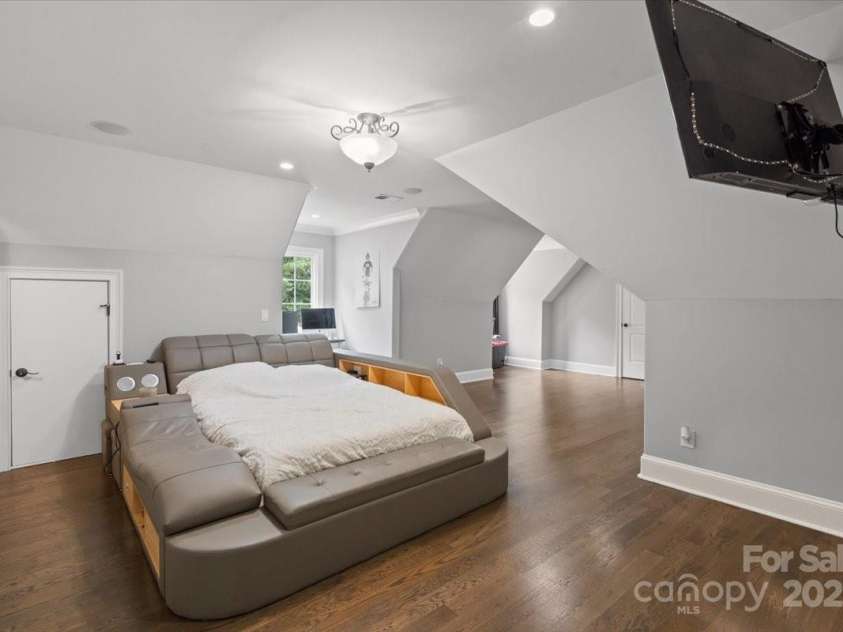 8516 Mcilwaine Road, Huntersville, NC 28078.  MLS# CAR4164588, YatesRealty ID 10913. Bedroom 2 upstairs