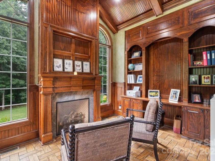8516 Mcilwaine Road, Huntersville, NC 28078.  MLS# CAR4164588, YatesRealty ID 10913. Office
