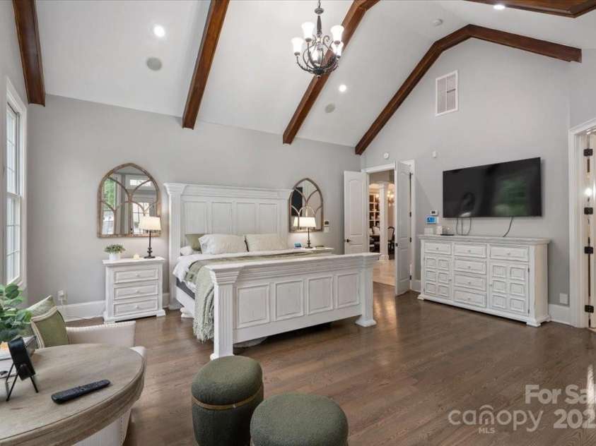 8516 Mcilwaine Road, Huntersville, NC 28078.  MLS# CAR4164588, YatesRealty ID 10913. Primary bedroom