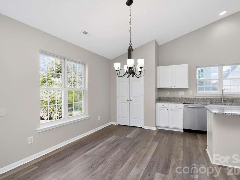 5774 Dove Point Drive, Concord, NC 28025.  MLS# CAR4368596, YatesRealty ID 10914. 