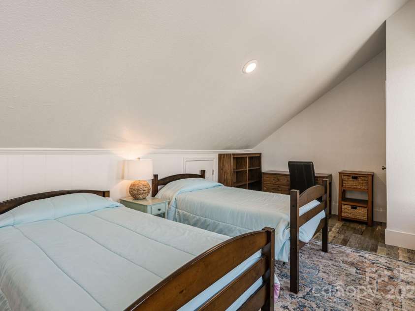 129 Finney Lane, Mars Hill, NC 28754.  MLS# CAR4243744, YatesRealty ID 10915. Bonus room.