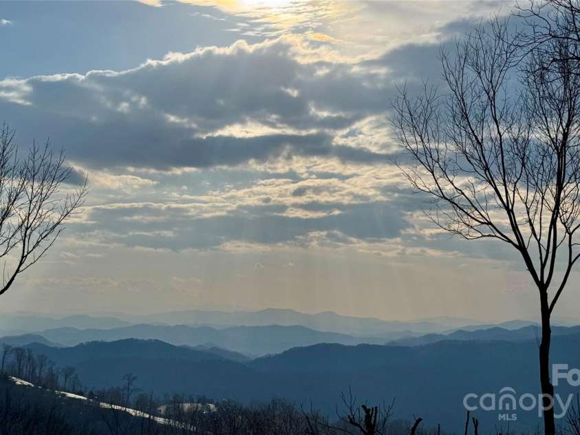 129 Finney Lane, Mars Hill, NC 28754.  MLS# CAR4243744, YatesRealty ID 10915. Going to Carolina in my mind.