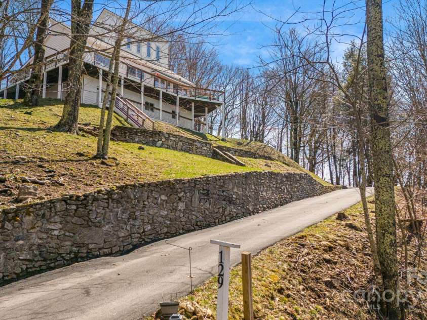 129 Finney Lane, Mars Hill, NC 28754.  MLS# CAR4243744, YatesRealty ID 10915. Newly paved driveway.