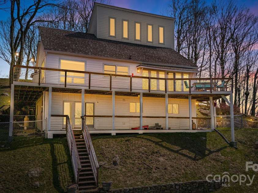 129 Finney Lane, Mars Hill, NC 28754.  MLS# CAR4243744, YatesRealty ID 10915. Welcome to the top of the Hill. Sitting @ 4650ft in elevation, come experience what High Altitude living is all about.