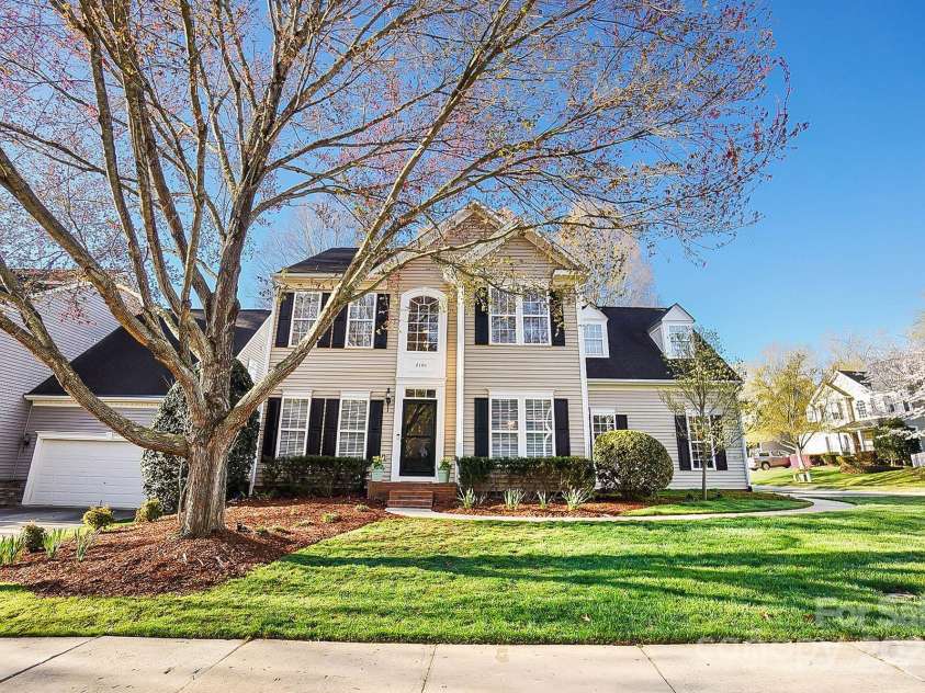 2101 Bluestone Court, Waxhaw, NC 28173.  MLS# CAR4235799, YatesRealty ID 10916. 