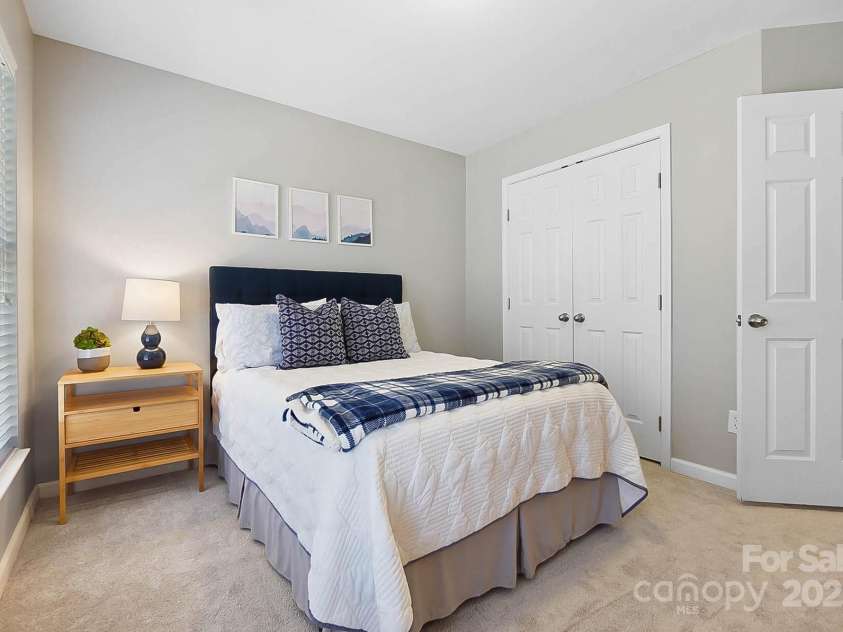 2101 Bluestone Court, Waxhaw, NC 28173.  MLS# CAR4235799, YatesRealty ID 10916. 