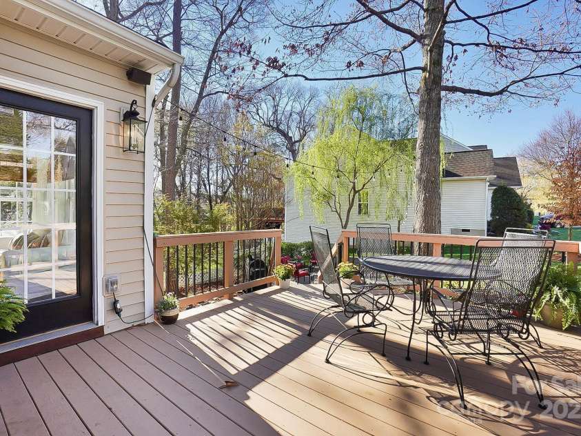 2101 Bluestone Court, Waxhaw, NC 28173.  MLS# CAR4235799, YatesRealty ID 10916. 